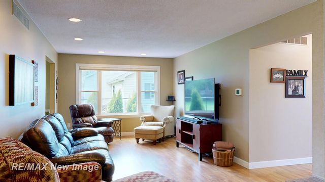 2669 Darwin Lane, Saginaw, MI 48603