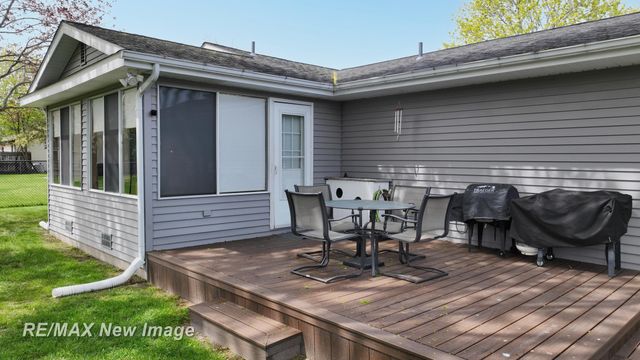2669 Darwin Lane, Saginaw, MI 48603