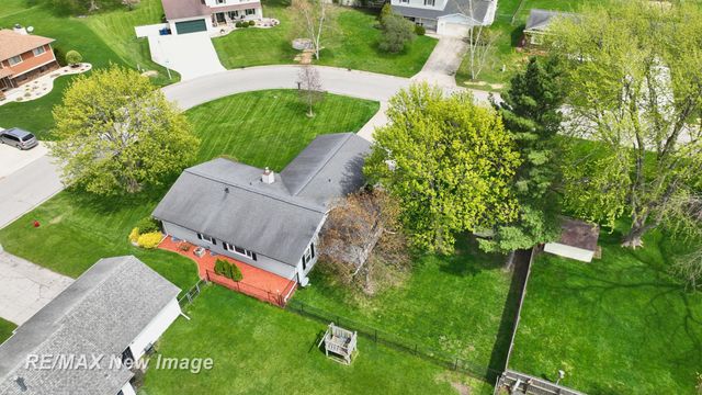 2669 Darwin Lane, Saginaw, MI 48603