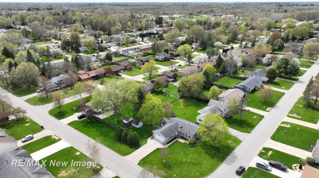2669 Darwin Lane, Saginaw, MI 48603