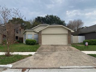 7315 Puerta Vallarta Drive, Houston, TX 77083