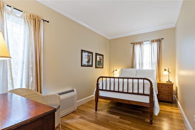 6 Gladding Court 1, Newport, RI 02840