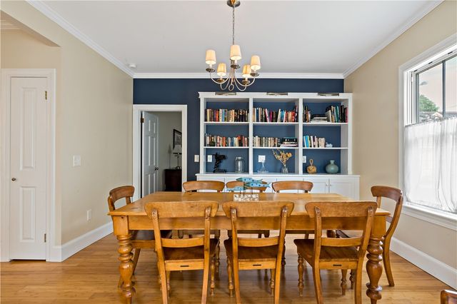 6 Gladding Court 1, Newport, RI 02840