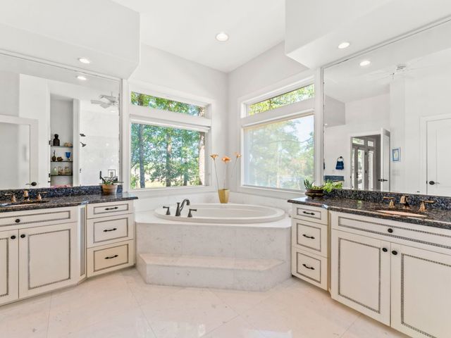 497 Deep Water Dr., Bolivia, NC 28422