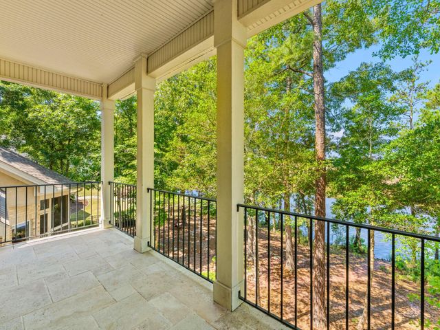 497 Deep Water Dr., Bolivia, NC 28422