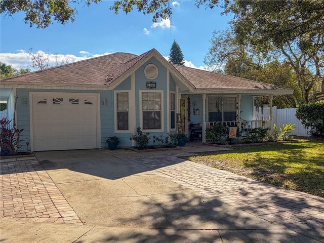 1580 DORSET DRIVE, Mount Dora, FL 32757