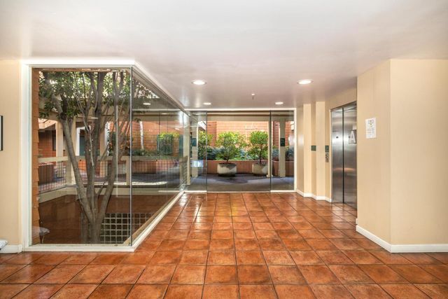 4250 El Camino Real D138, Palo Alto, CA 94306