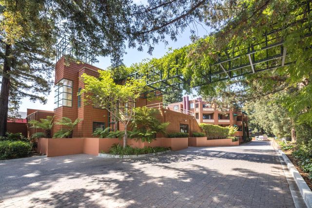 4250 El Camino Real D138, Palo Alto, CA 94306