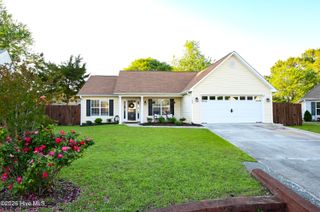 103 Spanish Moss Court, Hampstead, NC 28443