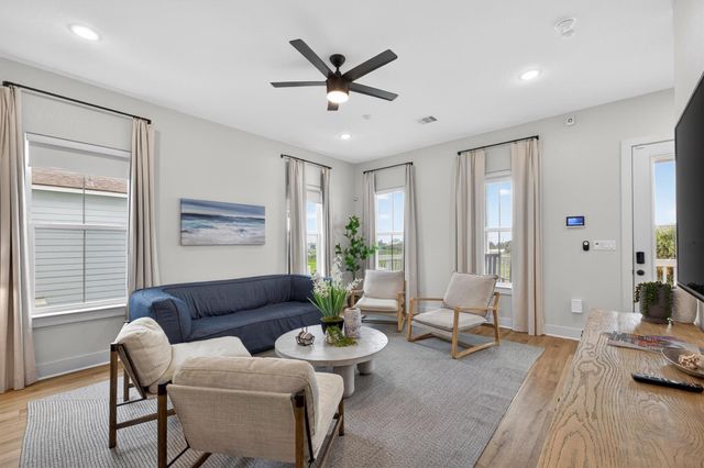 2503 103rd Street, Galveston, TX 77554