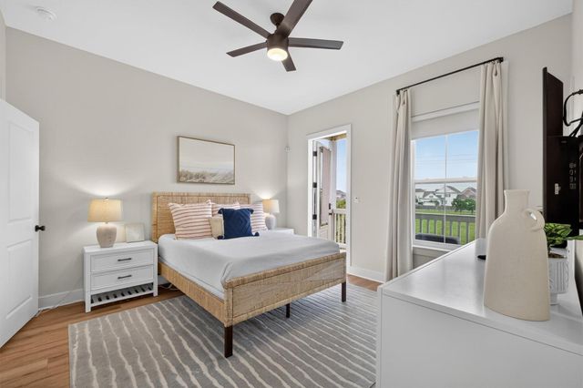 2503 103rd Street, Galveston, TX 77554