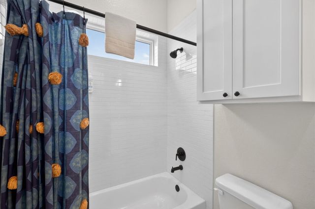 2503 103rd Street, Galveston, TX 77554