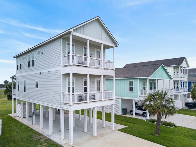 2503 103rd Street, Galveston, TX 77554