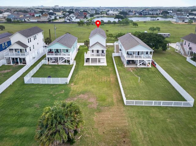 2503 103rd Street, Galveston, TX 77554