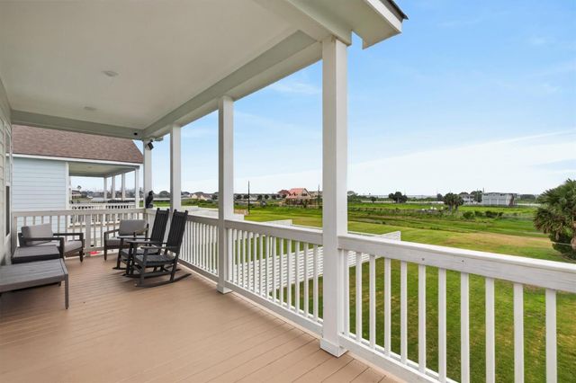 2503 103rd Street, Galveston, TX 77554