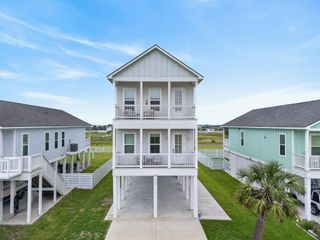 2503 103rd Street, Galveston, TX 77554