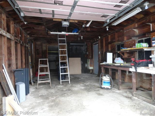 3396 E Baldwin Road, Grand Blanc, MI 48439