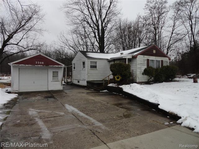 3396 E Baldwin Road, Grand Blanc, MI 48439