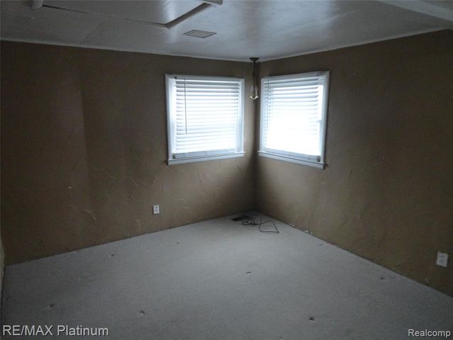 3396 E Baldwin Road, Grand Blanc, MI 48439