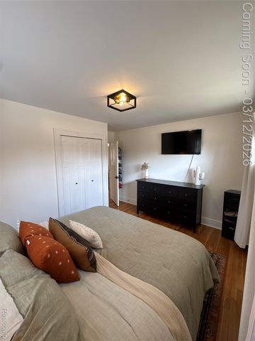 270 Winry Drive, Rochester Hills, MI 48307