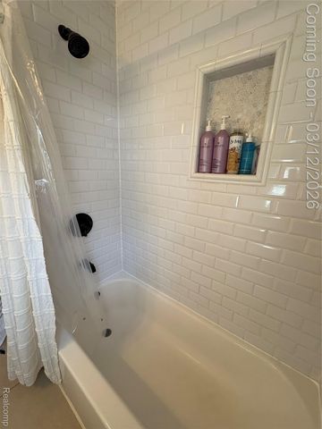 270 Winry Drive, Rochester Hills, MI 48307