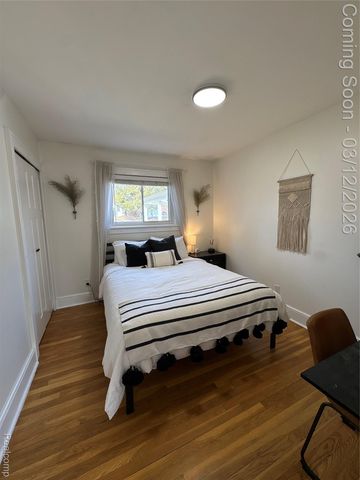 270 Winry Drive, Rochester Hills, MI 48307