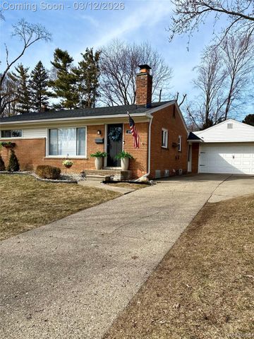 270 Winry Drive, Rochester Hills, MI 48307