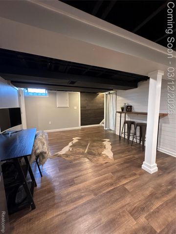 270 Winry Drive, Rochester Hills, MI 48307