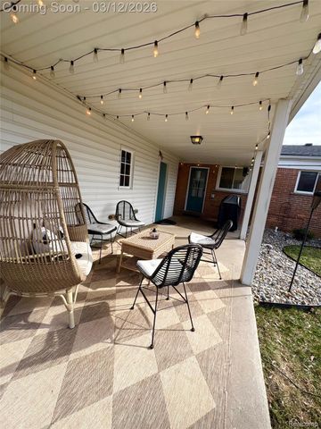 270 Winry Drive, Rochester Hills, MI 48307