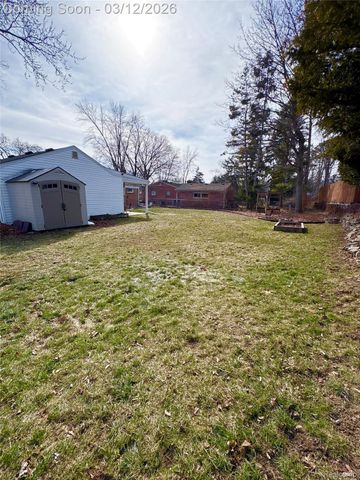 270 Winry Drive, Rochester Hills, MI 48307