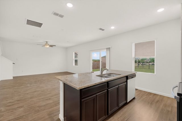 1918 Wolf Run, Anna, TX 75409