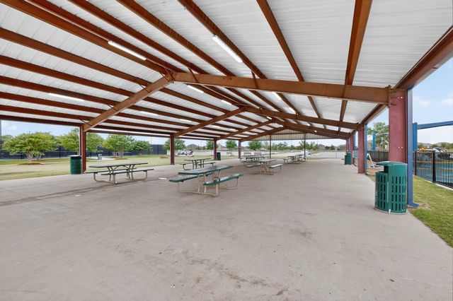 1918 Wolf Run, Anna, TX 75409