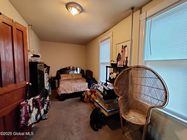 113 DeGraff Street, Schenectady, NY 12308