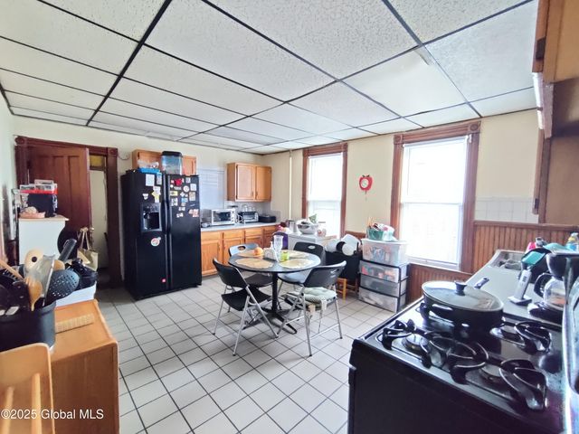 113 DeGraff Street, Schenectady, NY 12308