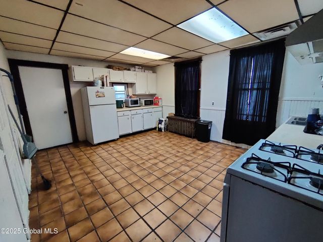 113 DeGraff Street, Schenectady, NY 12308