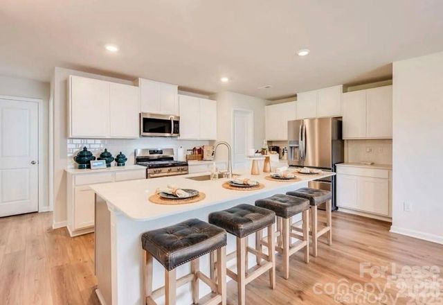 13123 Hampton Bay Lane, Charlotte, NC 28262