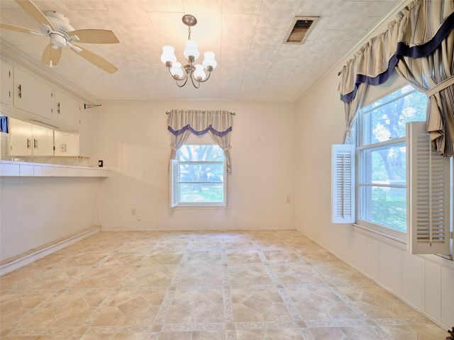 16103 Highway 36, Needville, TX 77461