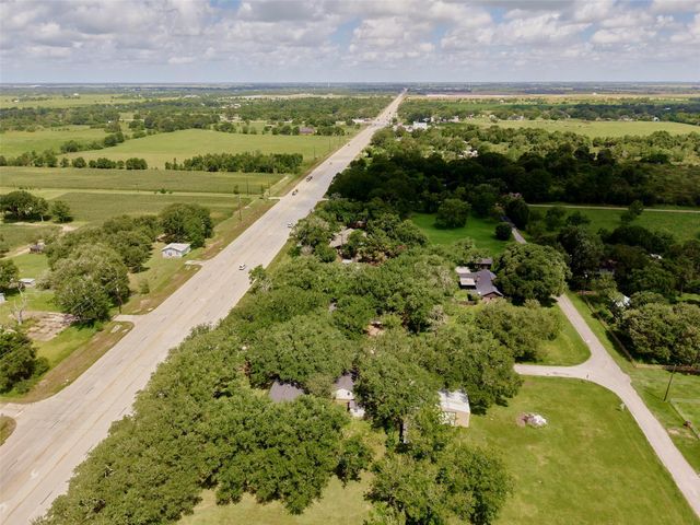 16103 Highway 36, Needville, TX 77461