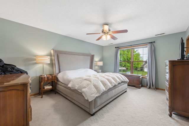 3946 Monticello Alcove, Woodbury, MN 55129