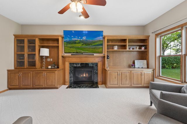 3946 Monticello Alcove, Woodbury, MN 55129