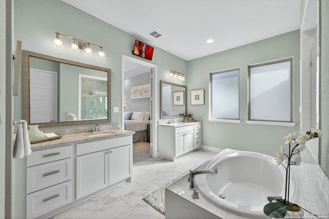 24314 Downhill Lie, San Antonio, TX 78261