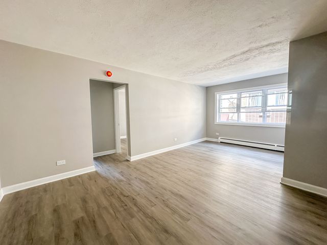 4300 N Keystone Avenue 3B, Chicago, IL 60641