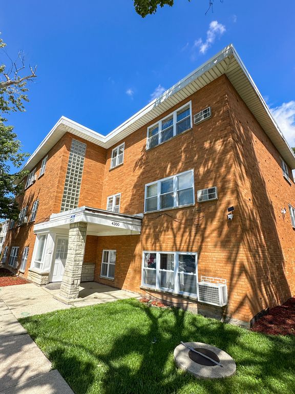 4300 N Keystone Avenue 3B, Chicago, IL 60641