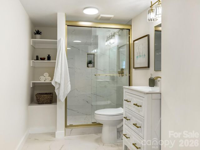 5808 Ryder Avenue, Charlotte, NC 28226