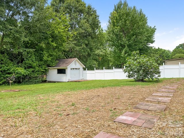 5808 Ryder Avenue, Charlotte, NC 28226