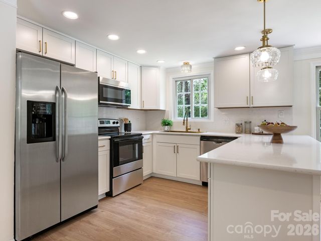 5808 Ryder Avenue, Charlotte, NC 28226