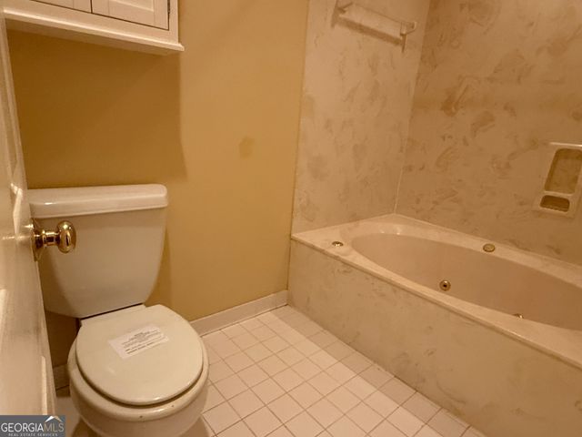 121 Woodcrest Drive, Eatonton, GA 31024