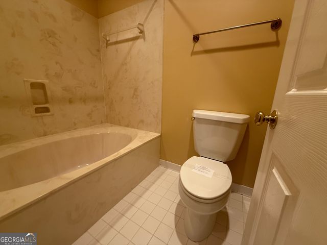 121 Woodcrest Drive, Eatonton, GA 31024