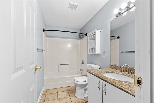 7A Marc Drive 10, Plymouth, MA 02360