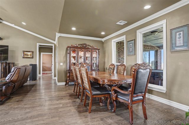 4011 E 201st Street S, Mounds, OK 74047